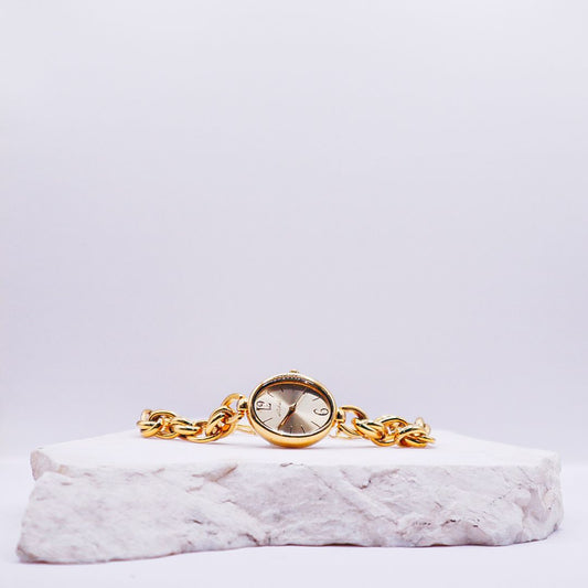 Cadena del Alba Reloj